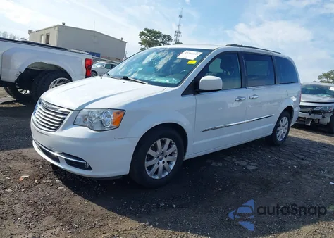 2016 Chrysler Town & Country Touring from USA, damaged, VIN 2C4RC1BG2GR166583